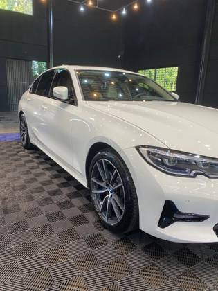 BMW 320i 2.0 16V TURBO GASOLINA SPORT GP AUTOMÁTICO